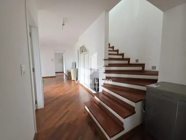 Cobertura / Penthouse com 180m² 3 quartos e 2 banheiros, à venda, no bairro Sumaré em São Paulo