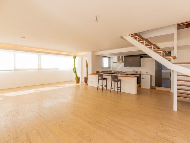 Foto do Cobertura / Penthouse - Triplex para venda em Vila Nova Conceição com 2 quartos, sendo 2 suítes , 182.21m² | Lares e Andares Imóveis