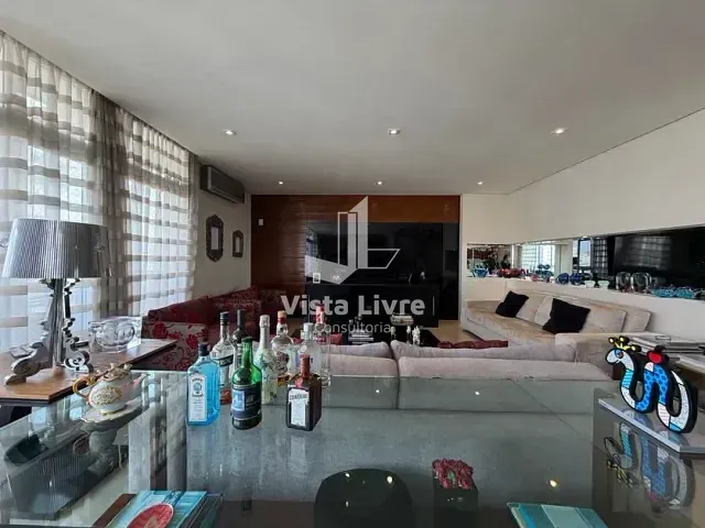 Cobertura / Penthouse com 480m² 4 quartos e 5 banheiros, à venda, no bairro Santa Cecília em São Paulo