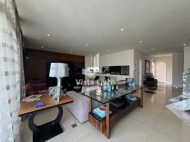 Cobertura / Penthouse com 480m² 4 quartos e 5 banheiros, à venda, no bairro Santa Cecília em São Paulo