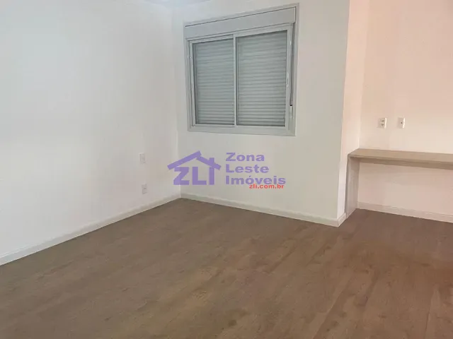 Cobertura / Penthouse com 215m² 4 quartos e 5 banheiros, à venda, no bairro Parque São Jorge em São Paulo
