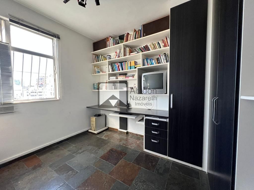 Cobertura à venda com 3 quartos, 250m² - Foto 35
