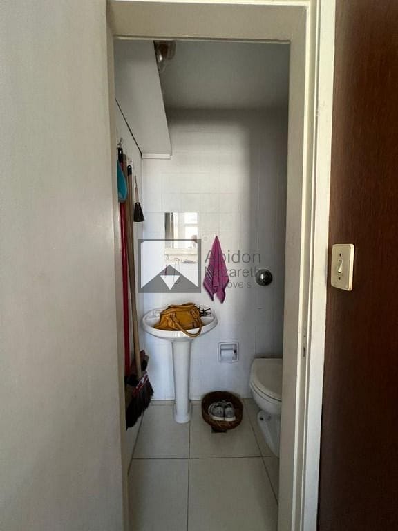 Cobertura à venda com 3 quartos, 250m² - Foto 33
