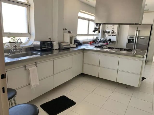 Cobertura / Penthouse com 660m² 4 quartos e 8 banheiros, à venda, no bairro Jardim Paulista em São Paulo