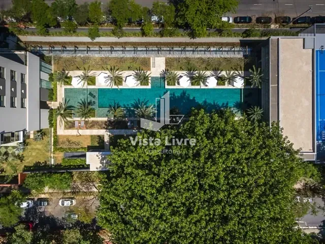 Cobertura / Penthouse com 300m² 3 quartos e 3 banheiros, à venda, no bairro Vila Olímpia em São Paulo