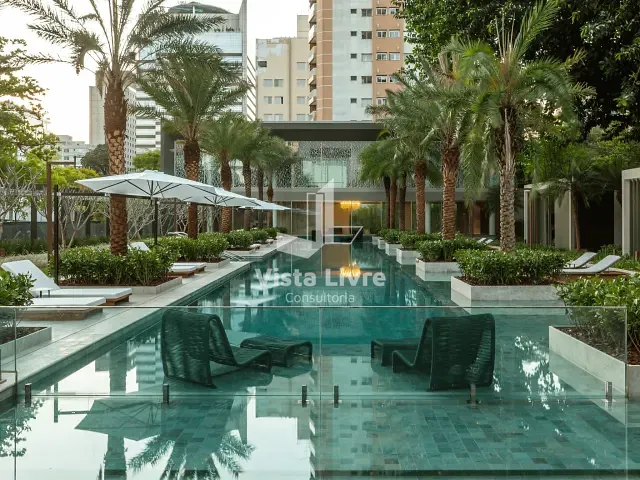 Cobertura / Penthouse com 300m² 3 quartos e 3 banheiros, à venda, no bairro Vila Olímpia em São Paulo