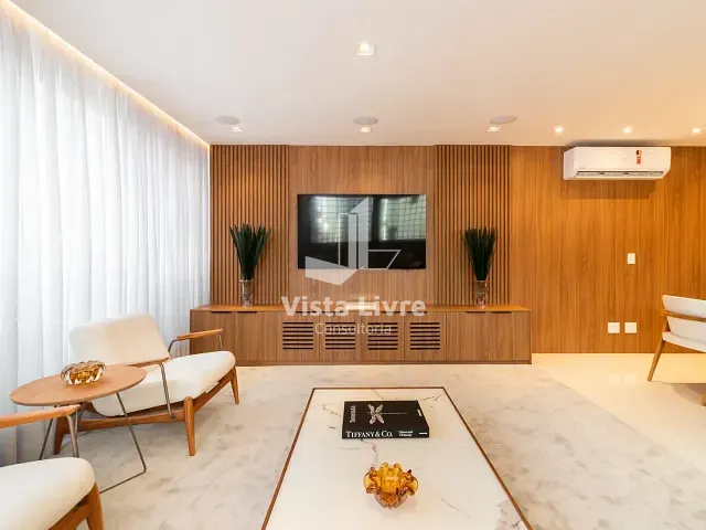 Cobertura / Penthouse com 250m² 2 quartos e 2 banheiros, à venda, no bairro Itaim Bibi em São Paulo