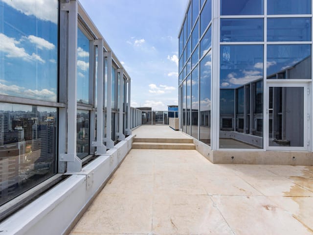 Cobertura / Penthouse com 600m² 3 quartos e 4 banheiros, à venda, no bairro Jardim Paulistano em São Paulo