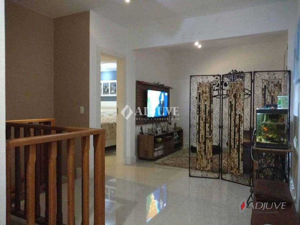 Cobertura à venda com 3 quartos, 170m² - Foto 2
