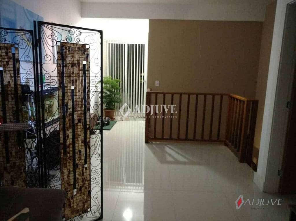Cobertura à venda com 3 quartos, 170m² - Foto 1