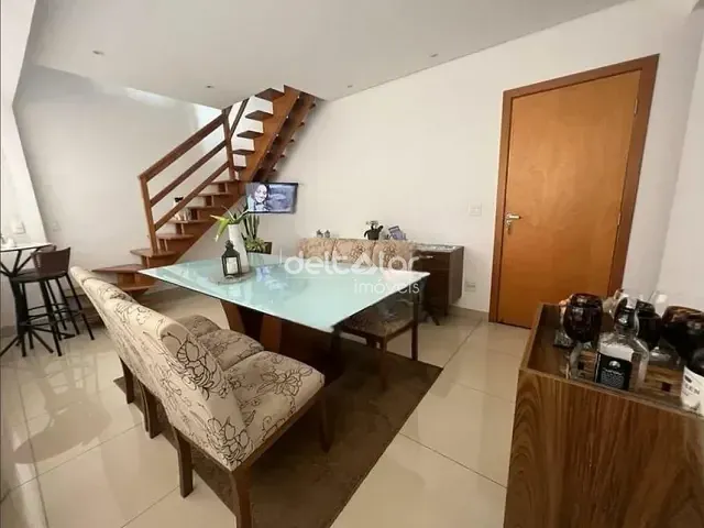 Cobertura / Penthouse com 190m² 4 quartos e 3 banheiros, para alugar, no bairro Fernão Dias em Belo Horizonte