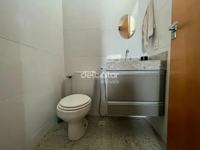 Cobertura / Penthouse com 190m² 4 quartos e 3 banheiros, para alugar, no bairro Fernão Dias em Belo Horizonte