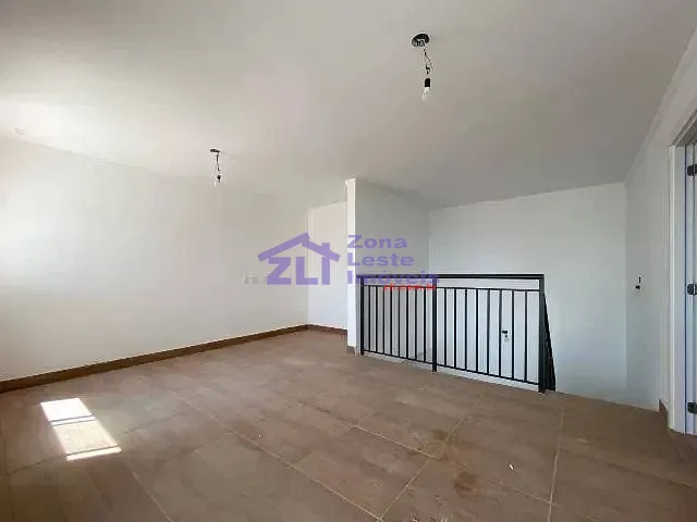 Cobertura / Penthouse com 215m² 4 quartos e 5 banheiros, à venda, no bairro Parque São Jorge em São Paulo