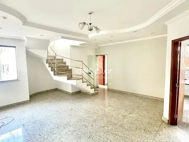 Cobertura / Penthouse com 200m² 5 quartos e 3 banheiros, à venda, no bairro Castelo em Belo Horizonte