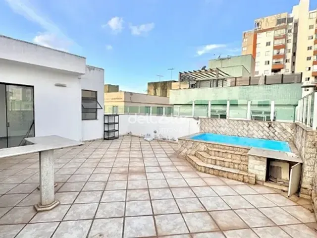 Cobertura / Penthouse com 200m² 5 quartos e 3 banheiros, à venda, no bairro Castelo em Belo Horizonte