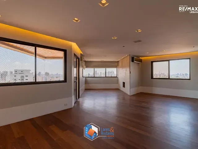 Cobertura / Penthouse com 508m² 5 quartos e 7 banheiros, à venda, no bairro Aclimação em São Paulo