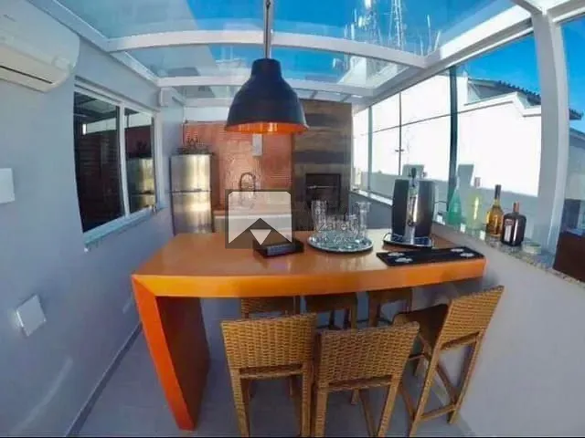 Cobertura / Penthouse com 195m² 3 quartos e 3 banheiros, à venda, no bairro Icaraí em Niterói