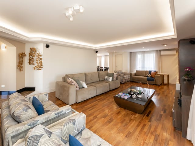 Apartamento com 226m² 4 quartos e 4 banheiros, à venda, no bairro Mirandópolis em São Paulo
