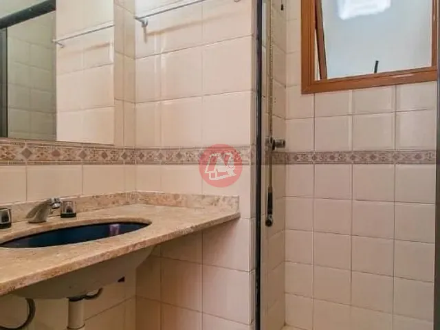 Cobertura / Penthouse com 156m² 2 quartos e 2 banheiros, à venda ou para alugar, no bairro Mont'Serrat em Porto Alegre