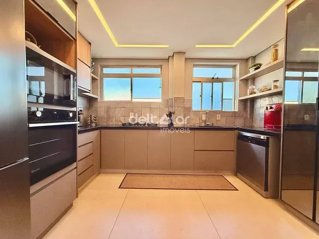 Cobertura / Penthouse com 163m² 4 quartos e 3 banheiros, à venda, no bairro Santa Amélia em Belo Horizonte