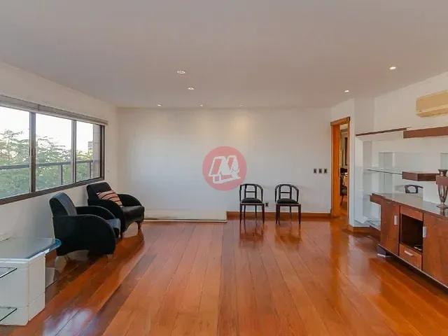 Cobertura / Penthouse 5 quartos e 7 banheiros, à venda, no bairro Auxiliadora em Porto Alegre