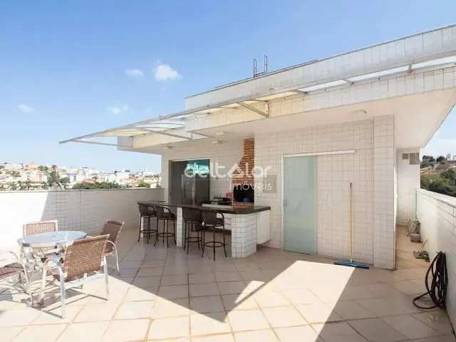 Cobertura / Penthouse com 190m² 4 quartos e 3 banheiros, para alugar, no bairro Castelo em Belo Horizonte