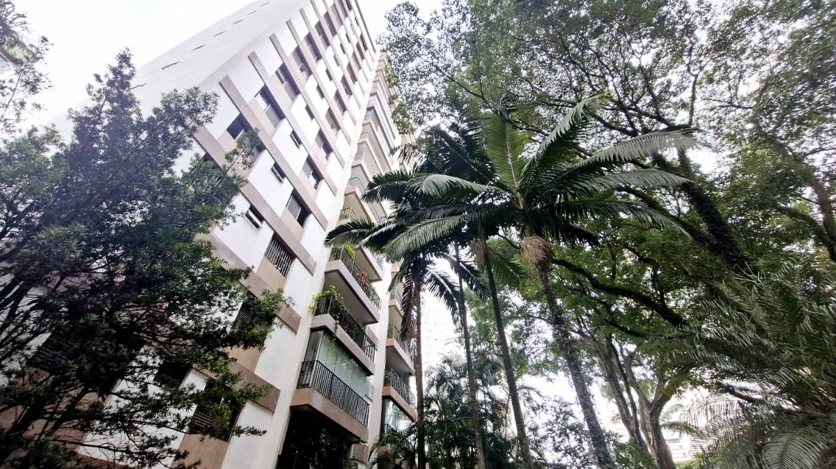 Cobertura para venda em Campo Belo com 3 quartos, sendo 3 suítes, 585m²
