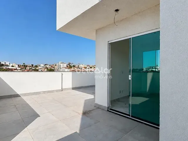 Cobertura / Penthouse com 110m² 2 quartos e 2 banheiros, à venda, no bairro Planalto em Belo Horizonte