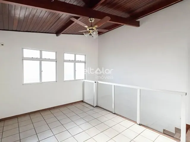 Cobertura / Penthouse com 160m² 3 quartos e 3 banheiros, para alugar, no bairro Paquetá em Belo Horizonte