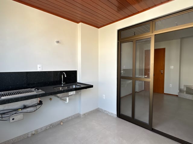 Cobertura / Penthouse 3 quartos e 3 banheiros, à venda, no bairro Centro em Juiz de Fora