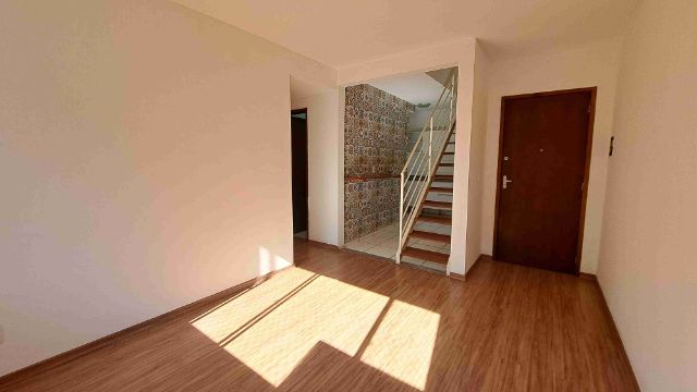 Cobertura / Penthouse com 5299m² 2 quartos e 1 banheiro, à venda, no bairro Costa Carvalho em Juiz de Fora