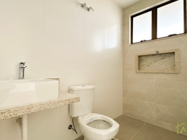 Cobertura / Penthouse com 371m² 3 quartos e 4 banheiros, à venda, no bairro São Mateus em Juiz de Fora