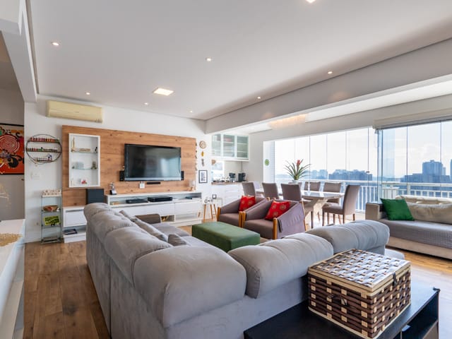 Apartamento com 172m² 3 quartos e 4 banheiros, à venda, no bairro Vila Suzana em São Paulo