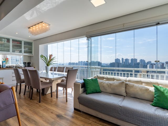 Apartamento com 172m² 3 quartos e 4 banheiros, à venda, no bairro Vila Suzana em São Paulo