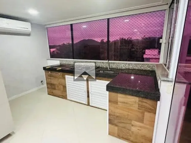 Cobertura / Penthouse com 170m² 2 quartos e 2 banheiros, à venda, no bairro Maria Paula em Niterói