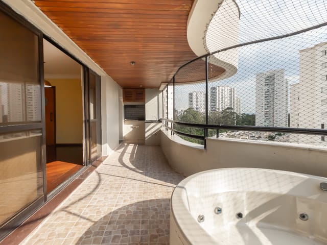 Apartamento com 162m² 4 quartos e 5 banheiros, à venda, no bairro Vila Andrade em São Paulo