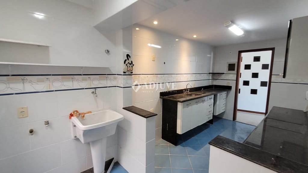Cobertura à venda com 3 quartos, 159m² - Foto 4