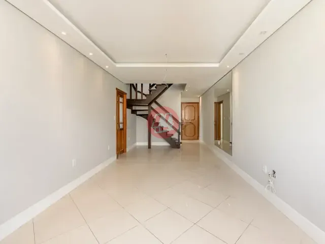 Cobertura / Penthouse com 151m² 3 quartos e 2 banheiros, à venda, no bairro Passo da Areia em Porto Alegre