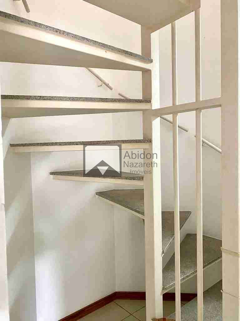 Cobertura à venda com 4 quartos, 220m² - Foto 4
