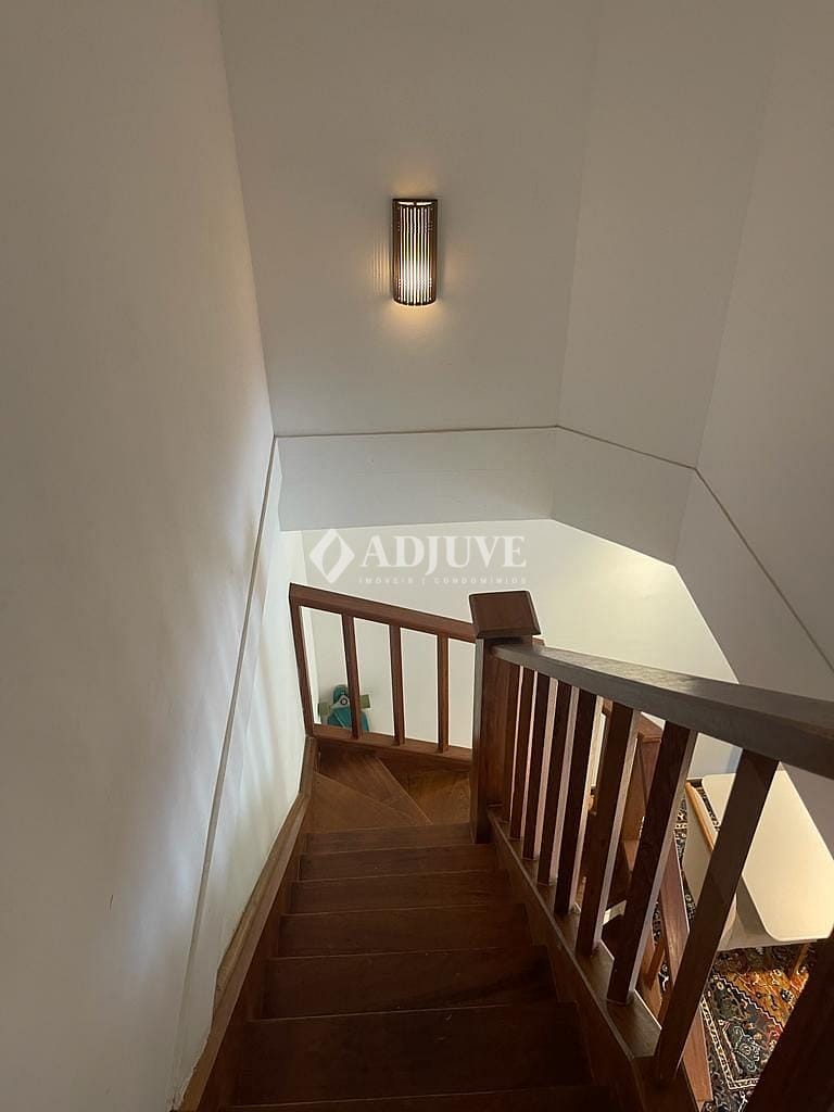 Cobertura à venda com 2 quartos, 119m² - Foto 5