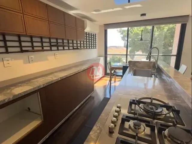 Cobertura / Penthouse 2 quartos e 2 banheiros, à venda, no bairro Auxiliadora em Porto Alegre