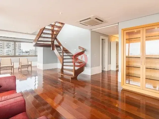 Cobertura / Penthouse 5 quartos e 3 banheiros, para alugar, no bairro Mont Serrat em Porto Alegre