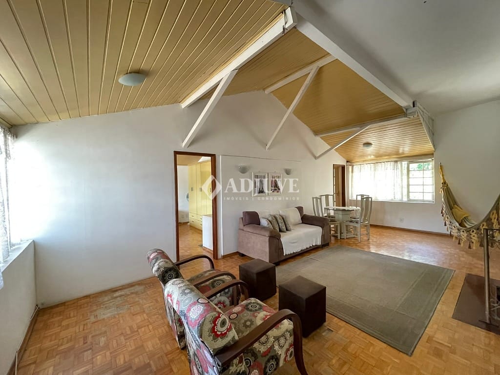 Cobertura à venda com 8 quartos, 300m² - Foto 2