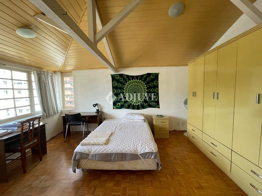 Cobertura à venda com 8 quartos, 300m² - Foto 21