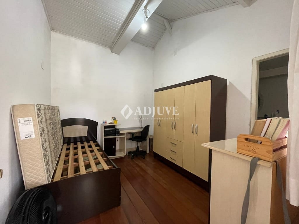 Cobertura à venda com 8 quartos, 300m² - Foto 7