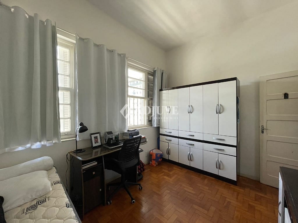 Cobertura à venda com 8 quartos, 300m² - Foto 18