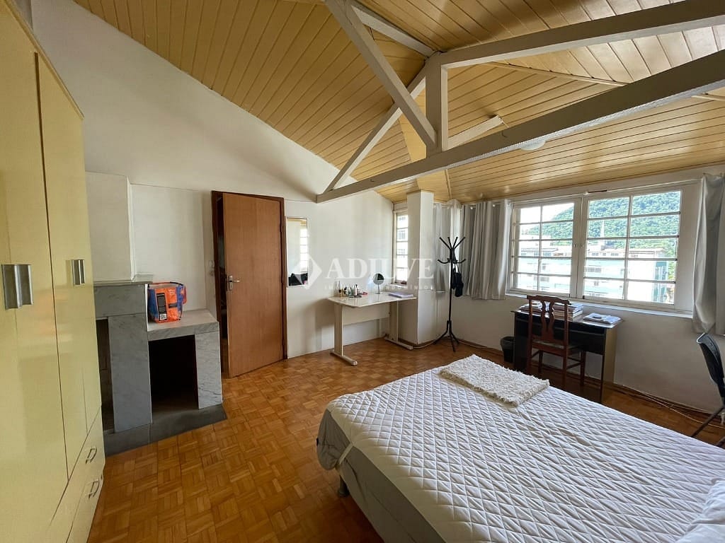 Cobertura à venda com 8 quartos, 300m² - Foto 22