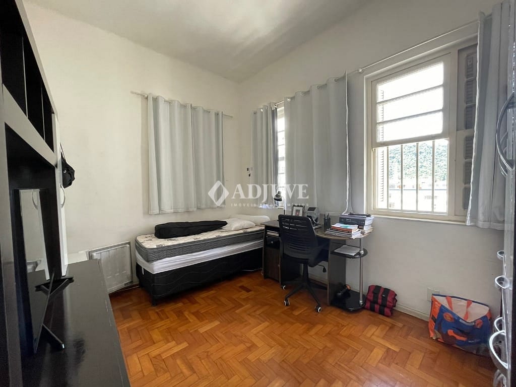 Cobertura à venda com 8 quartos, 300m² - Foto 19