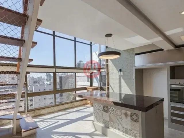 Cobertura / Penthouse 2 quartos e 3 banheiros, para alugar, no bairro Auxiliadora em Porto Alegre