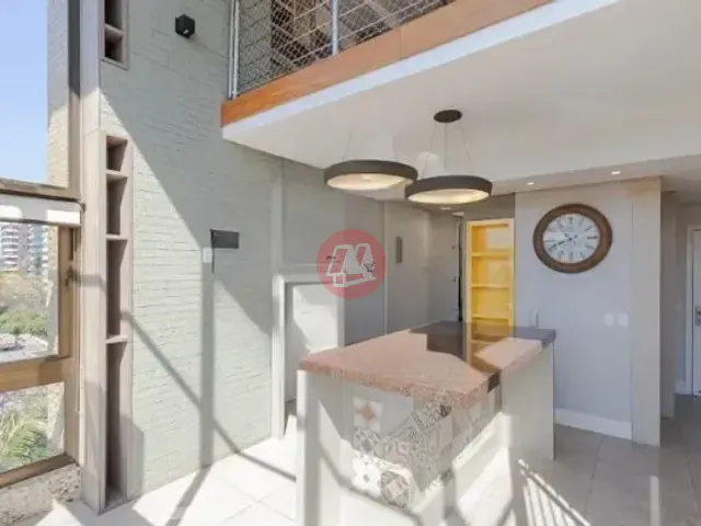 Cobertura / Penthouse 2 quartos e 3 banheiros, para alugar, no bairro Auxiliadora em Porto Alegre